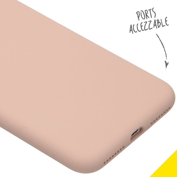 Accezz Liquid Silikoncase iPhone 8 Plus / 7 Plus - Rosa