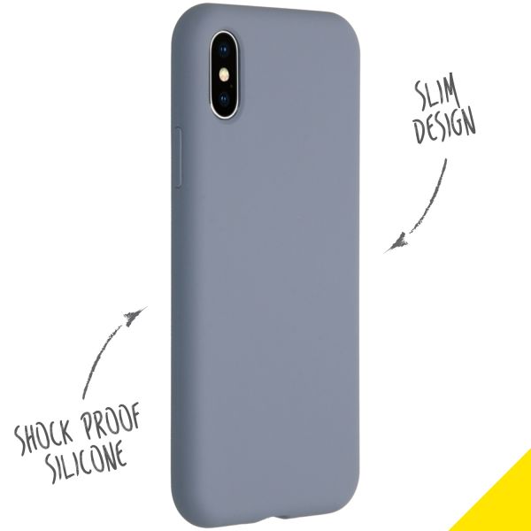 Accezz Liquid Silikoncase für das iPhone Xs / X - Lavender Gray