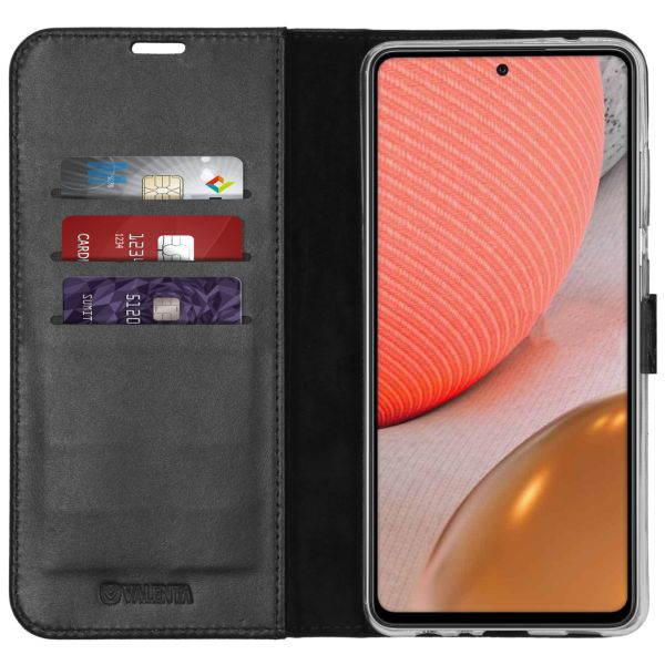 Valenta Klapphülle Leather für das Samsung Galaxy A72 - Schwarz