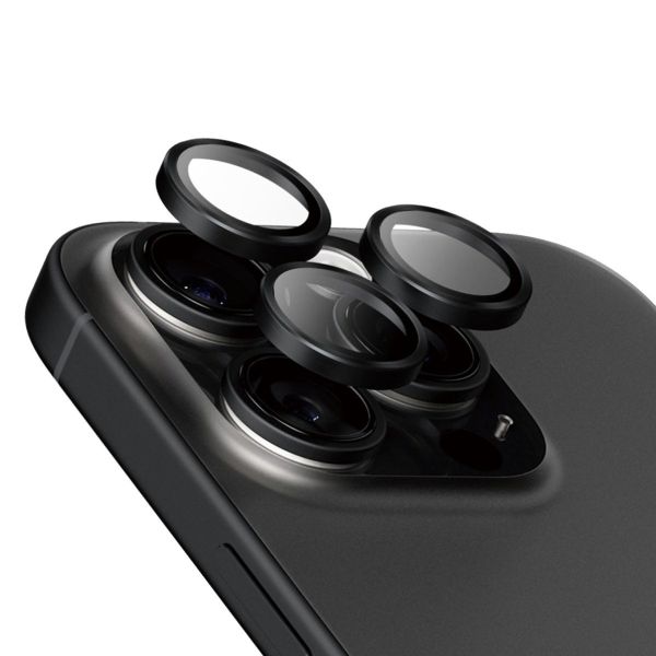 PanzerGlass Kameraprotektor Ceramic Hoops für das iPhone 16 Pro / 16 Pro Max