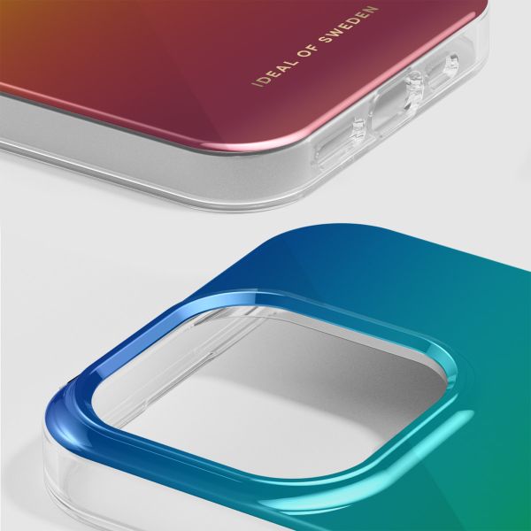 iDeal of Sweden Mirror Case für das iPhone 15 Pro - Rainbow