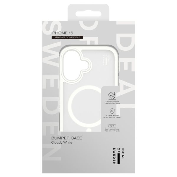 iDeal of Sweden Bumper Case Magsafe für das iPhone 16 - Cloudy White