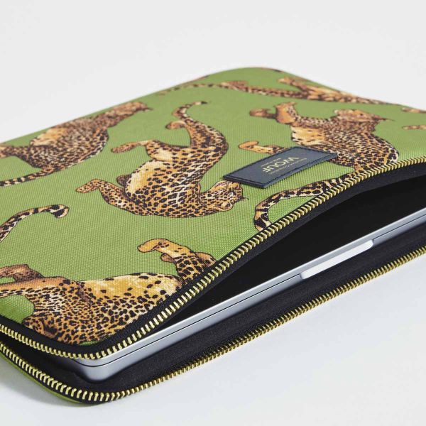 Wouf Laptop Hülle 15-16 Zoll - Laptop Sleeve - Daily Olive Leopard