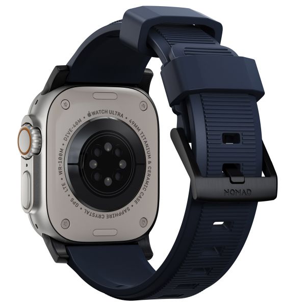 Nomad Robustes Armband FKM für die Apple Watch Series 1-10 / SE / Ultra (2) - 42/44/45/46/49 mm - Schwarz/Blau