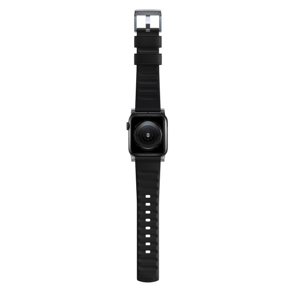 Nomad Active Pro Band für die Apple Watch Series 1-10 / SE / Ultra (2) - 42/44/45/46/49 mm - Schwarz/Silber