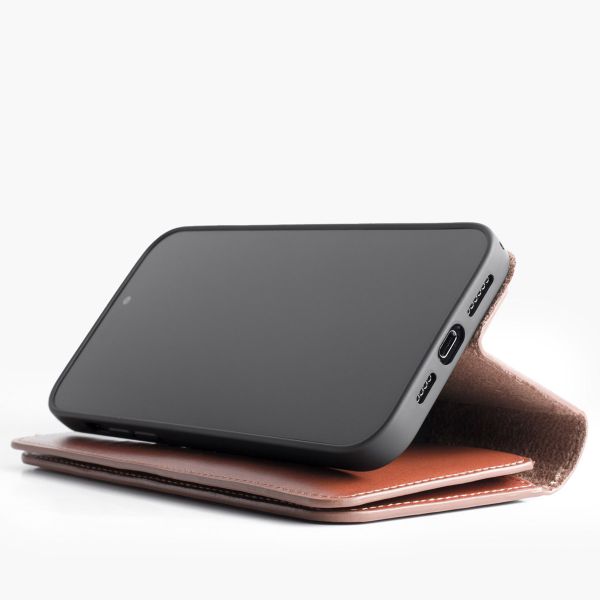 Wachikopa Multi Wallet Bookcase für das Samsung Galaxy S24 - British