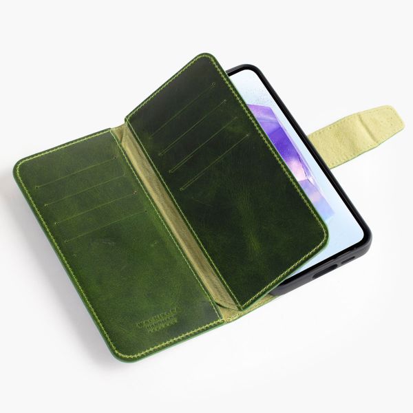 Wachikopa Multi Wallet Bookcase für das Samsung Galaxy A55 - Forest Green