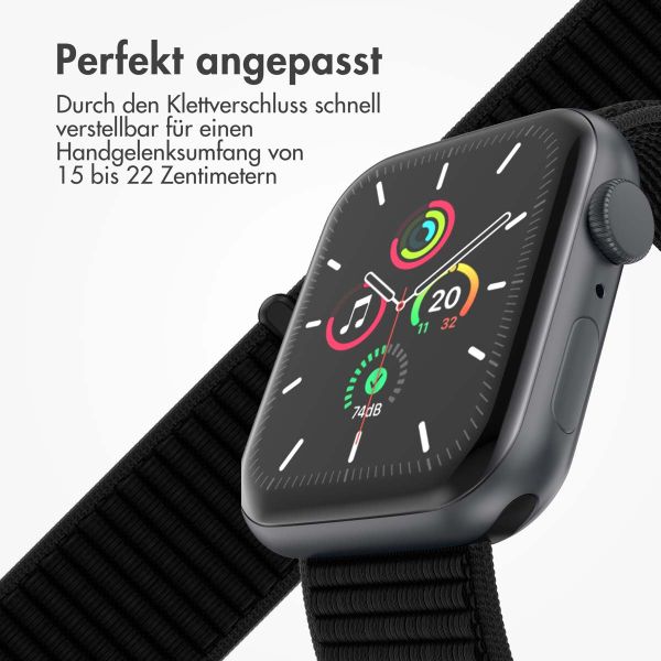 imoshion Nylon-Armband⁺ für die Apple Watch Series 1-9 / SE - 38/40/41 mm / Series 10 - 42 mm - Schwarz