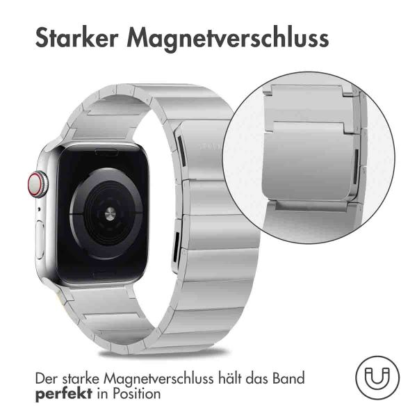 Selencia Edelstahl Magnetarmband für das Apple Watch Series 1-9 / SE - 38/40/41 mm / Series 10 - 42 mm - Silber