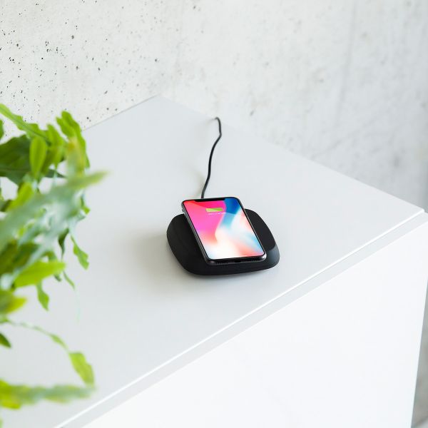 Zens Fast Wireless Charger Stand - Kabelloses Ladegerät - Mit Ladekabel - 10 Watt - Schwarz 