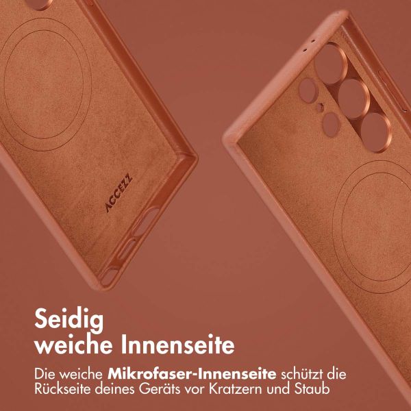 Accezz 2-in-1 Klapphülle aus Leder mit MagSafe für das Samsung Galaxy S24 Ultra - Sienna Brown