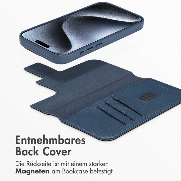 Accezz 2-in-1 Klapphülle aus Leder mit MagSafe für das iPhone 15 Pro - Nightfall Blue