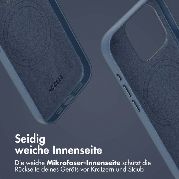 Accezz 2-in-1 Klapphülle aus Leder mit MagSafe für das iPhone 15 Pro - Nightfall Blue