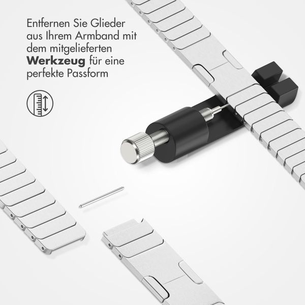 Selencia Gliederarmband aus Edelstahl für die Apple Watch Series 1-9 / SE - 38/40/41 mm / Series 10 - 42 mm - Silber