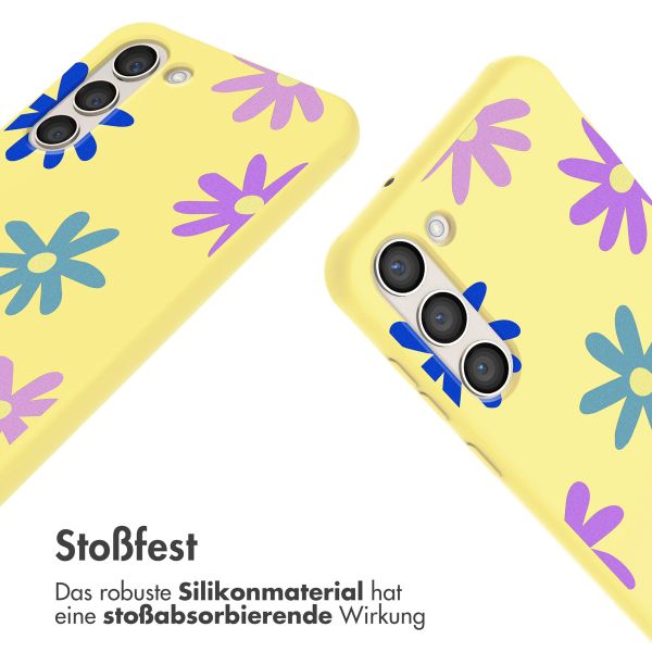 imoshion Silikonhülle design mit Band für das Samsung Galaxy S23 - Yellow Flower Distance