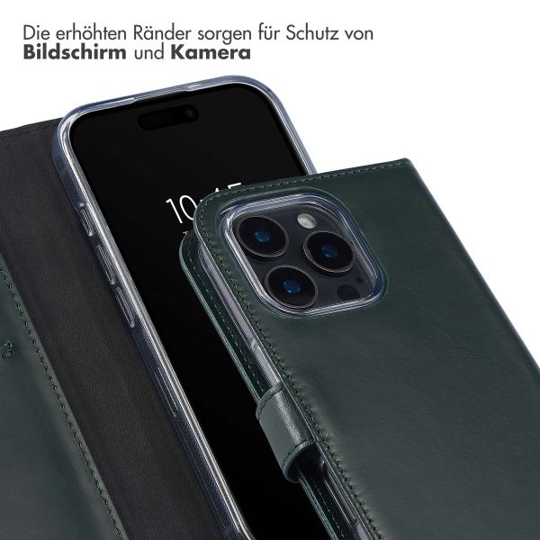 Selencia Echtleder Klapphülle für das iPhone 16 Pro Max - Grün