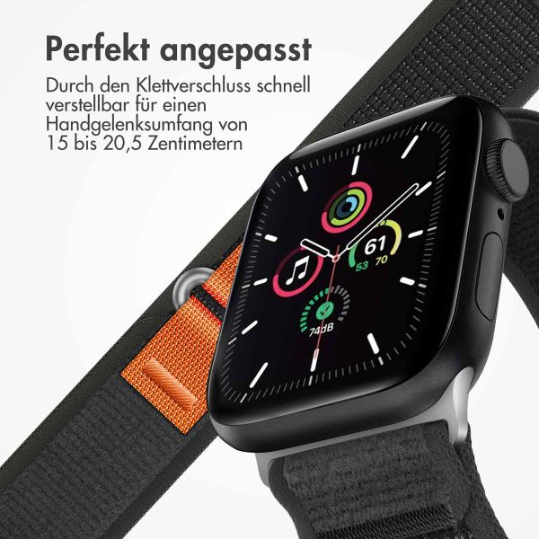 imoshion Nylon-Armband Trail für die Apple Watch Series 1-9 / SE - 38/40/41 mm / Series 10 - 42 mm - Pure Black