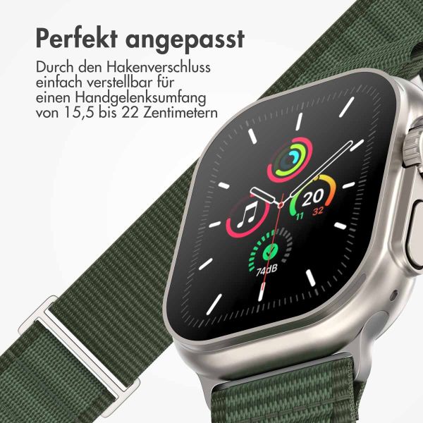 imoshion Nylon-Armband Alpine für die Apple Watch Series 1-9 / SE - 38/40/41 mm / Series 10 - 42 mm - Grün