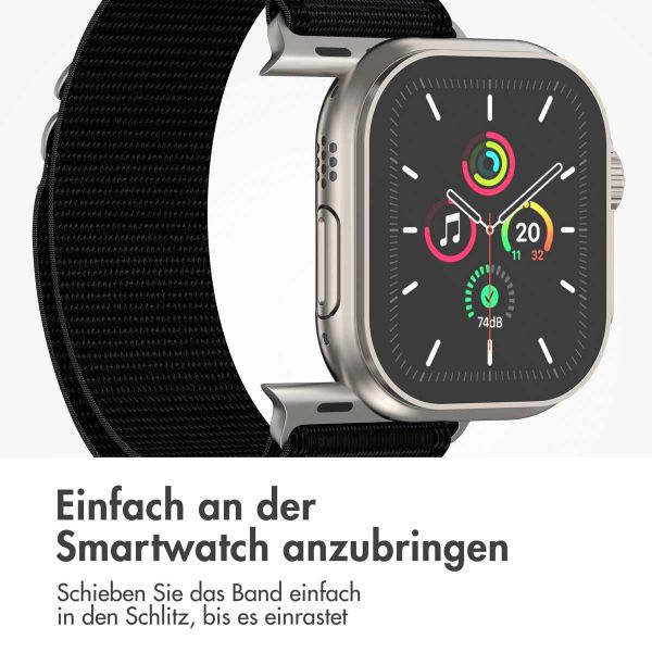 imoshion Nylon-Armband Alpine für die Apple Watch Series 1-9 / SE - 38/40/41 mm / Series 10 - 42 mm - Schwarz