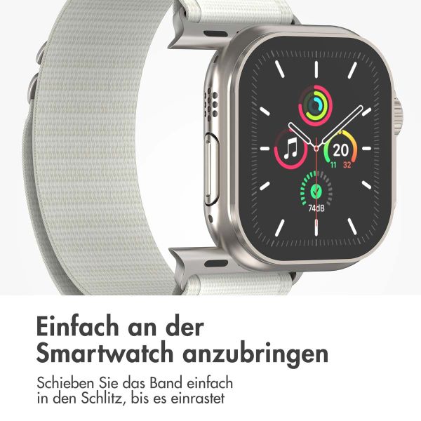 imoshion Nylon-Armband Alpine für die Apple Watch Series 1-9 / SE - 38/40/41 mm / Series 10 - 42 mm - Starlight