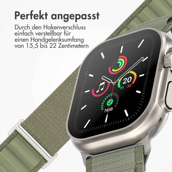 imoshion Nylon-Armband Alpine für die Apple Watch Series 1-9 / SE - 38/40/41 mm / Series 10 - 42 mm - Olive