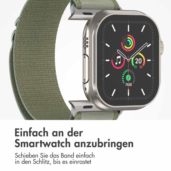 imoshion Nylon-Armband Alpine für die Apple Watch Series 1-9 / SE - 38/40/41 mm / Series 10 - 42 mm - Olive