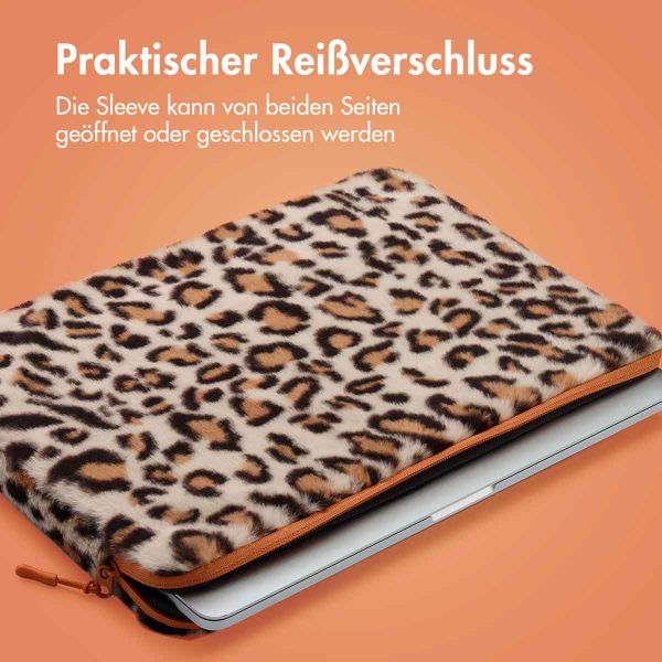 imoshion Fluffy Laptop Hülle 15-16 Zoll - Laptop Sleeve - Leopard Orange