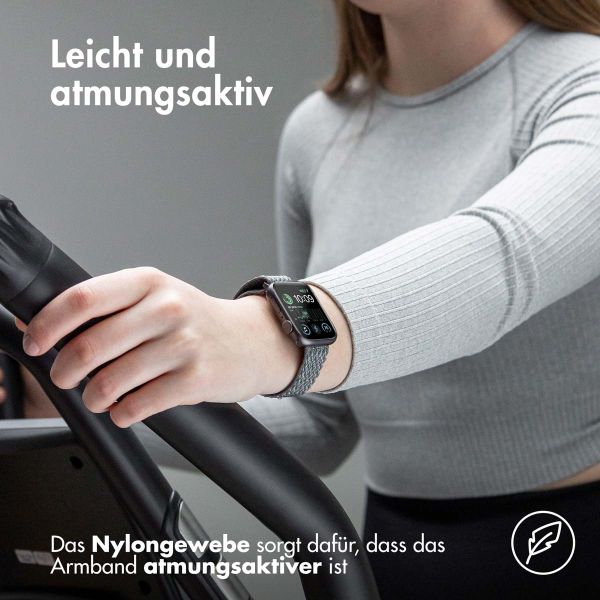 imoshion Elastische Nylonarmband für das Apple Watch Series 1-9 / SE - 38/40/41 mm / Series 10 - 42 mm - Dunkelgrau