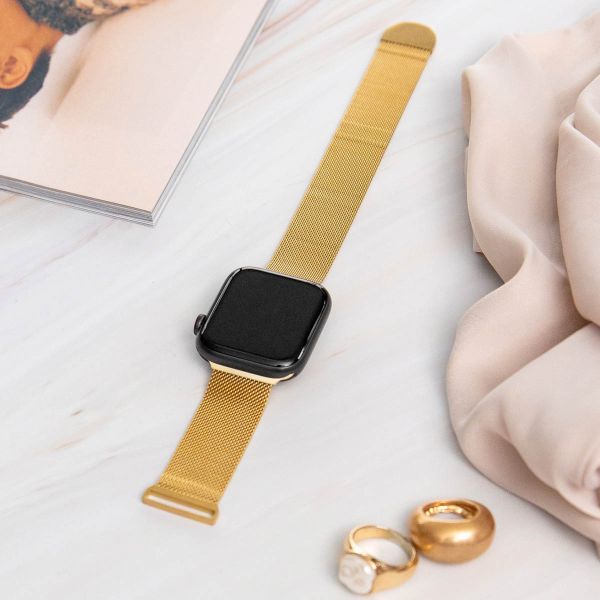 imoshion Mailändische Magnetarmband für die Apple Watch Series 1-10 / SE / Ultra (2) - 42/44/45/46/49 mm - Größe S - Gold