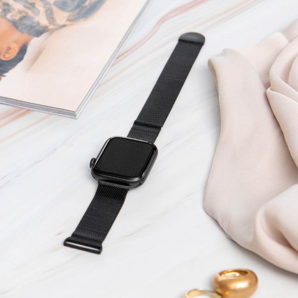 imoshion Mailändische Magnetarmband für die Apple Watch Series 1-9 / SE - 38/40/41 mm / Series 10 - 42 mm - Größe M - Schwarz