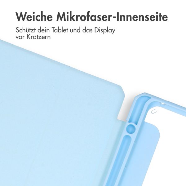 imoshion Trifold Hardcase Klapphülle für das iPad Air 11 Zoll (2024) M2 / Air 5 (2022) / Air 4 (2020) - Hellblau