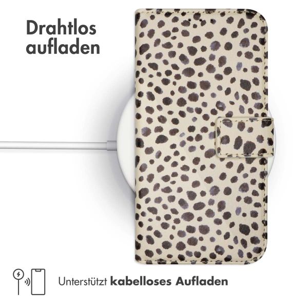 imoshion ﻿Design Klapphülle für das Samsung Galaxy A53 - Black And White Dots