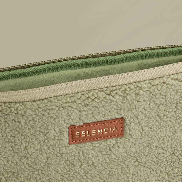 Selencia Teddy Laptop Hülle 15-16 Zoll - Laptop Sleeve - Sage Green