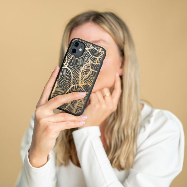 imoshion Design Hülle für das iPhone 13 Pro - Blätter / Schwarz