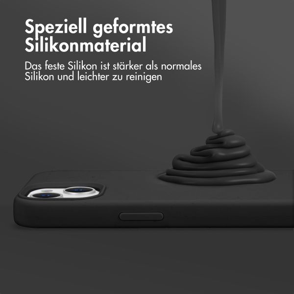 Accezz Liquid Silikoncase mit MagSafe für das iPhone 13 - Schwarz