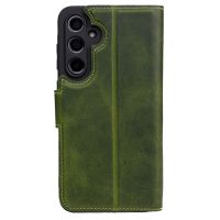 Wachikopa Multi Wallet Bookcase für das Samsung Galaxy S24 - Forest Green