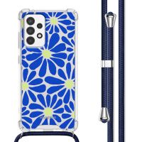 imoshion Design Hülle mit Band für das Samsung Galaxy A52(s) (5G/4G) - Cobalt Blue Flowers Connect