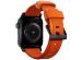 Nomad Robustes Armband FKM für die Apple Watch Series 1-10 / SE / Ultra (2) - 42/44/45/46/49 mm - Schwarz/Orange