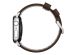 Nomad Modernes Lederarmband für die Apple Watch Series 1-10 / SE / Ultra (2) - 42/44/45/46/49 mm - Braun/Silber