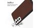 Accezz Premium Leather Card Slot Back Cover für das Samsung Galaxy S21 FE - Braun