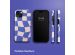 Selencia Vivid Back Cover für das iPhone 15  - Groovy Sapphire Blue