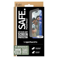 PanzerGlass SAFE Ultra Wide Fit EyeCare Screen Protector mit Applikator für das iPhone 16 Pro