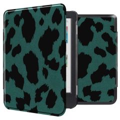 imoshion Design Slim Hard Case Sleepcover für das Kobo Clara Colour / Kobo Clara BW - Green Leopard